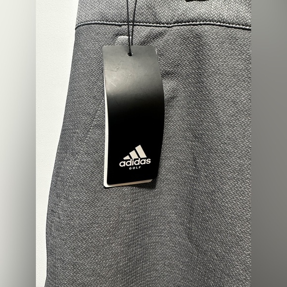 NWT Adidas ULTIMATE365 GOLF SHORTS - Picture 5 of 8